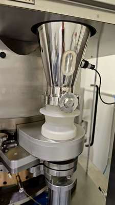 ΤΙΑΝΧΕ Ιατρική, Τροφές, Χημικά Ταμπλέτα πλήρης αυτόματη υψηλής ταχύτητας Τυποποιητικό Τυμπλέτα Μηχανή προμηθευτής